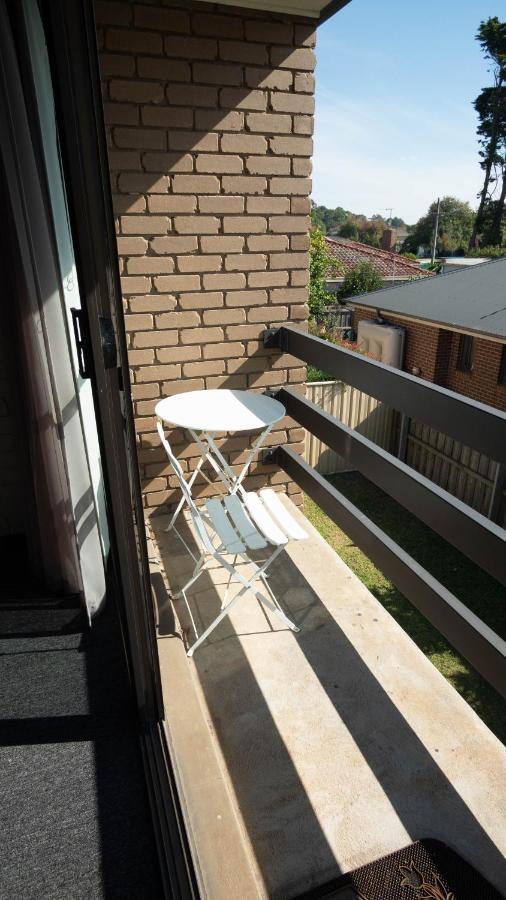 The Black Bull Motel Traralgon Bagian luar foto
